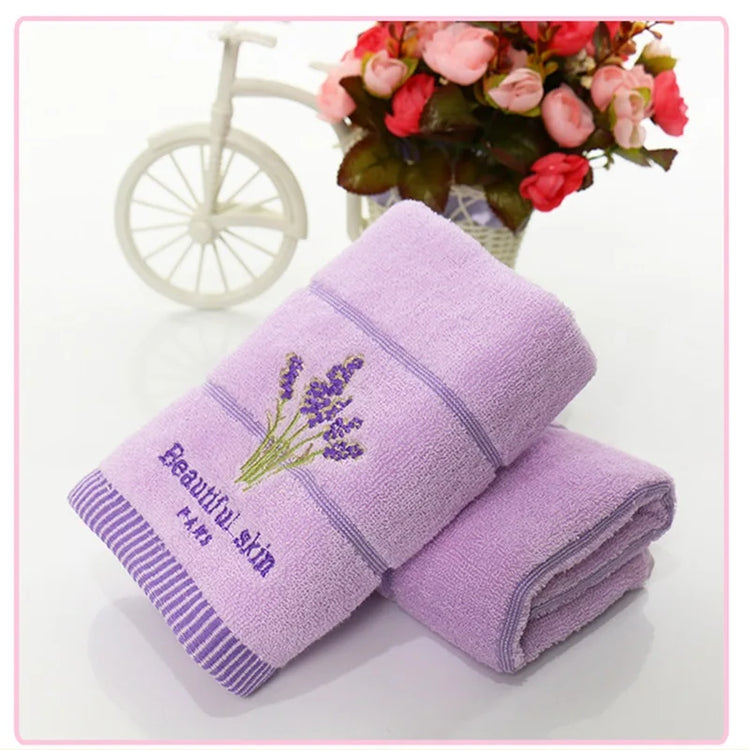 Serviette de Bain Brodé Lavande 8