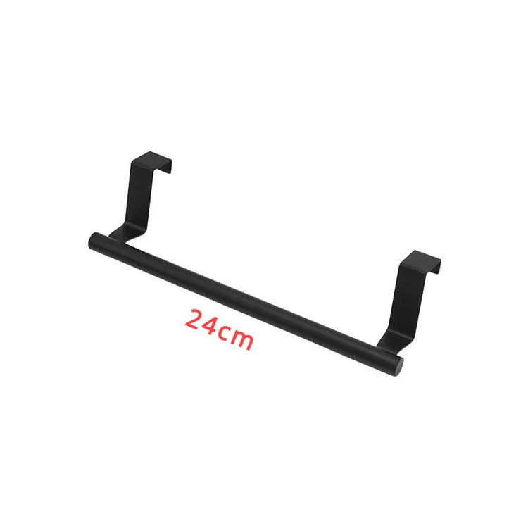 Porte serviette noire sur armoire 6