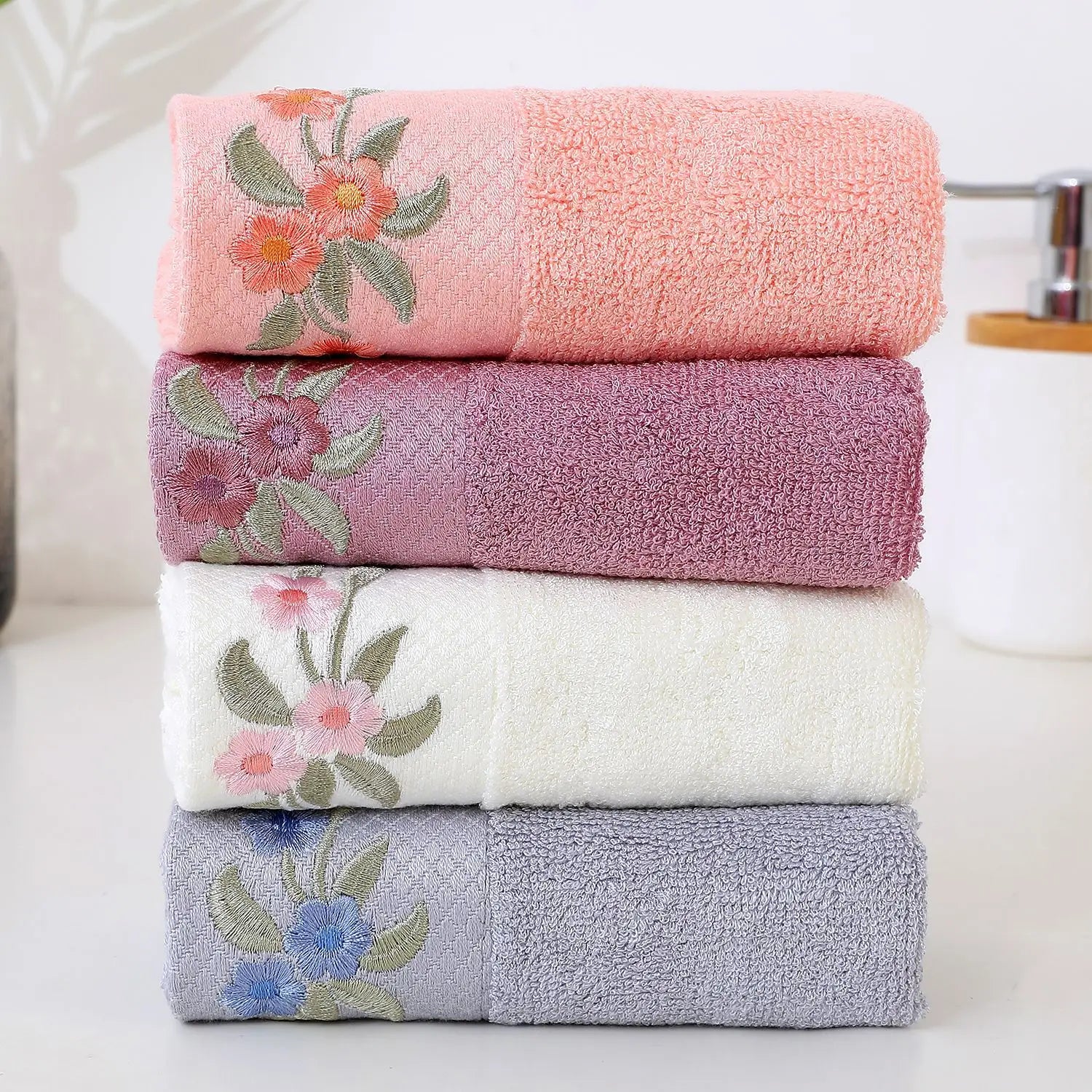 Serviette brodée en Fibre de bois