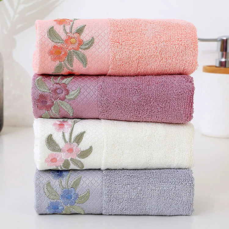 Serviette brodée en Fibre de bois