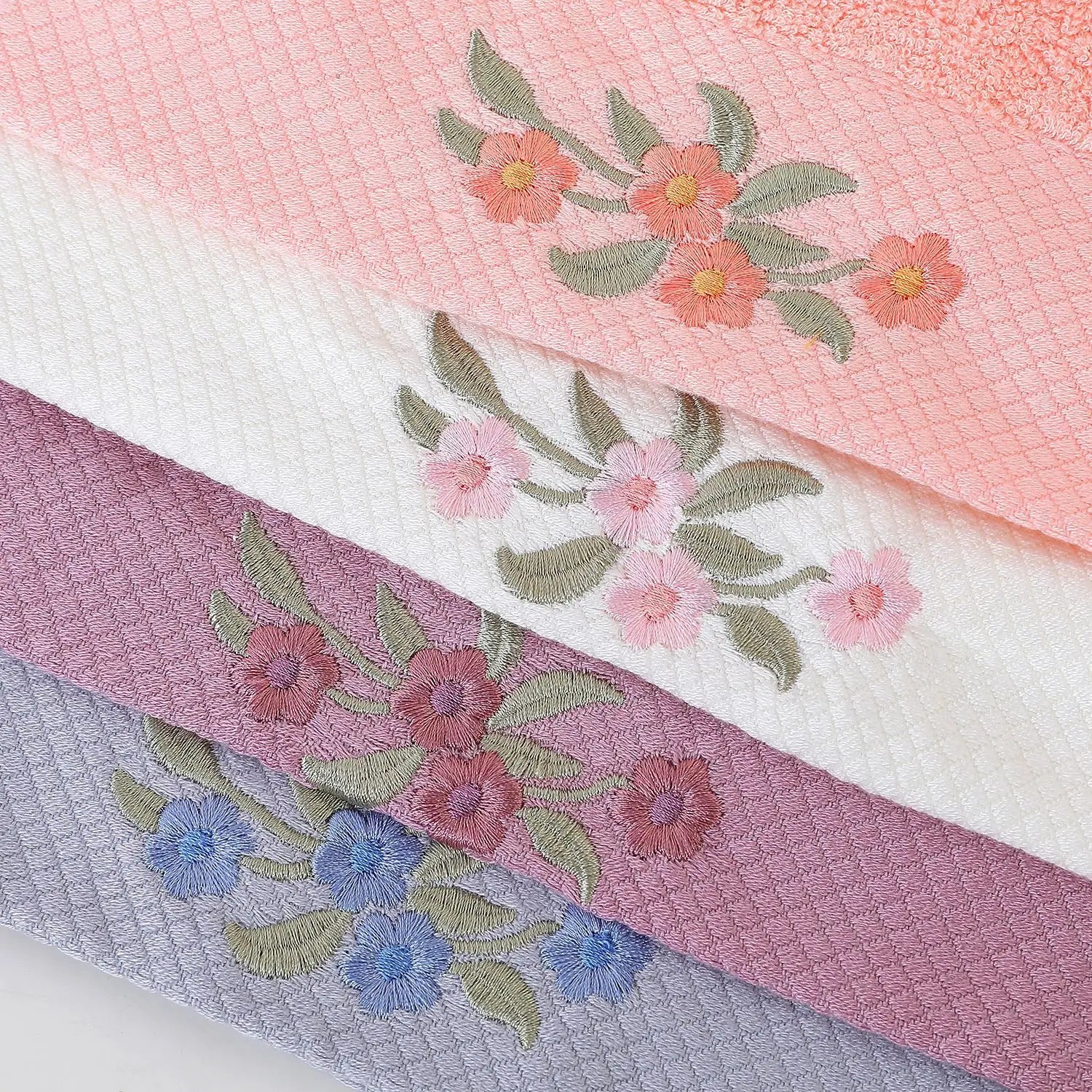 Serviette brodée en Fibre de bois 3