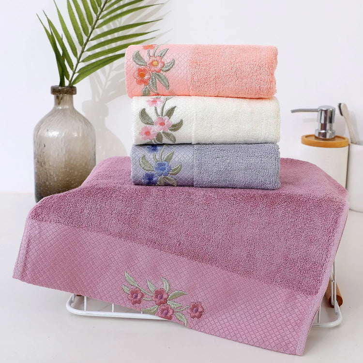 Serviette brodée en Fibre de bois 4