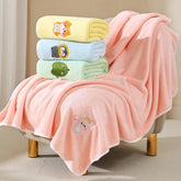 Serviette de bain  bébé corail 3