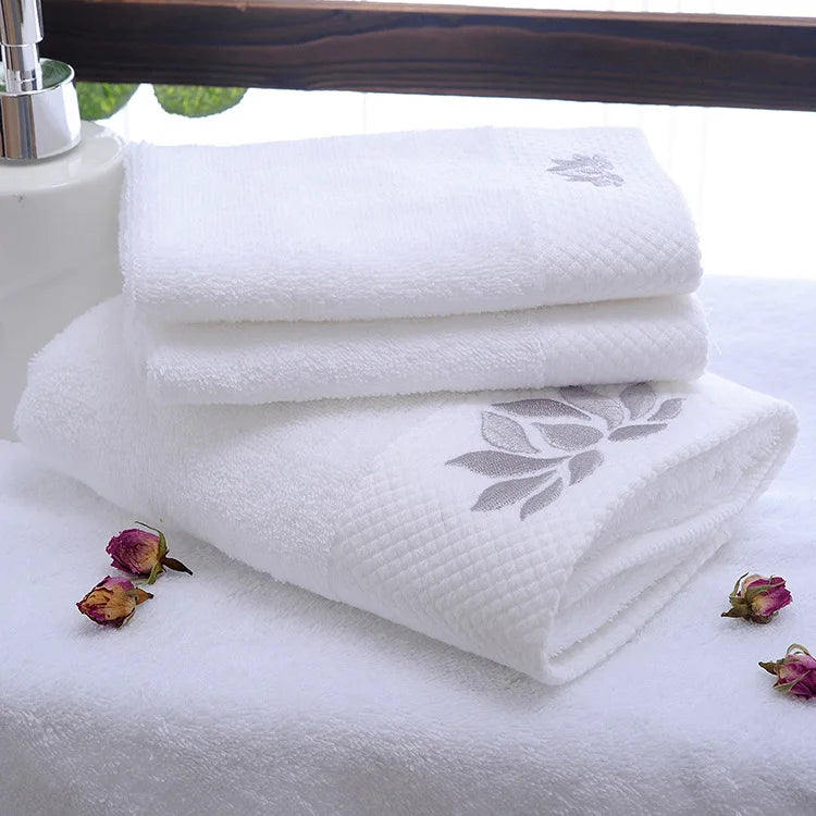 Serviette de bain en coton platine