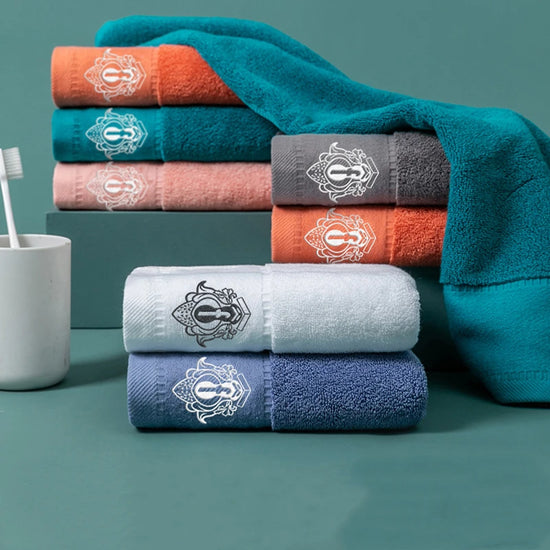 Serviette en coton brodée spécial hôtel
