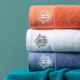 Serviette en coton brodée spécial hôtel 4