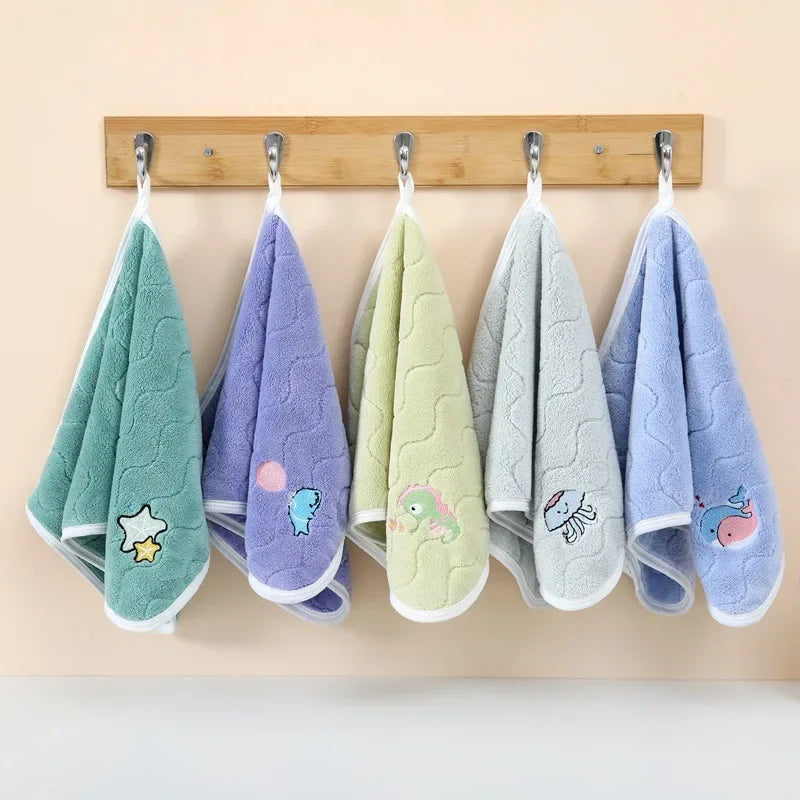 Serviettes de bain bébé velours 3