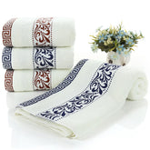 Serviettes de bain brodées pour l&