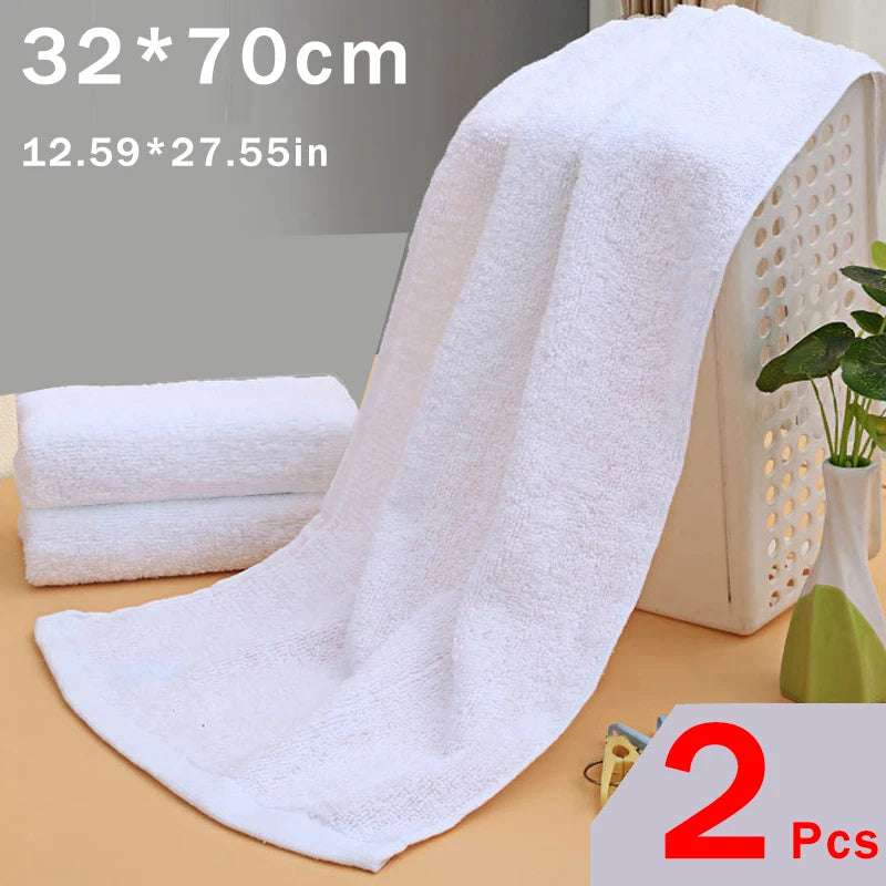 serviettes carrées blanches 12