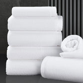serviettes carrées blanches 2